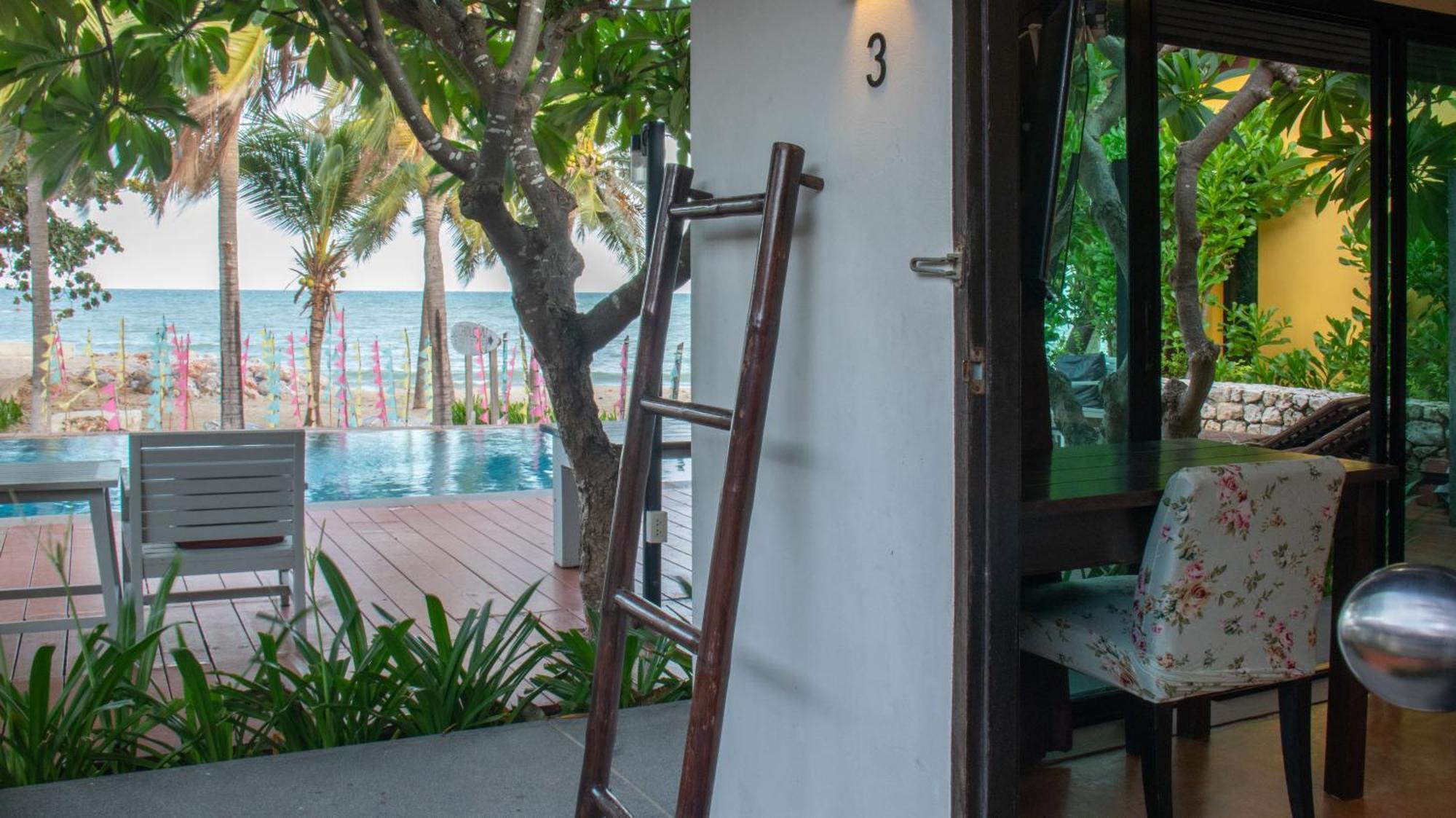 Chidlom Resort Haad Chao Samran Extérieur photo
