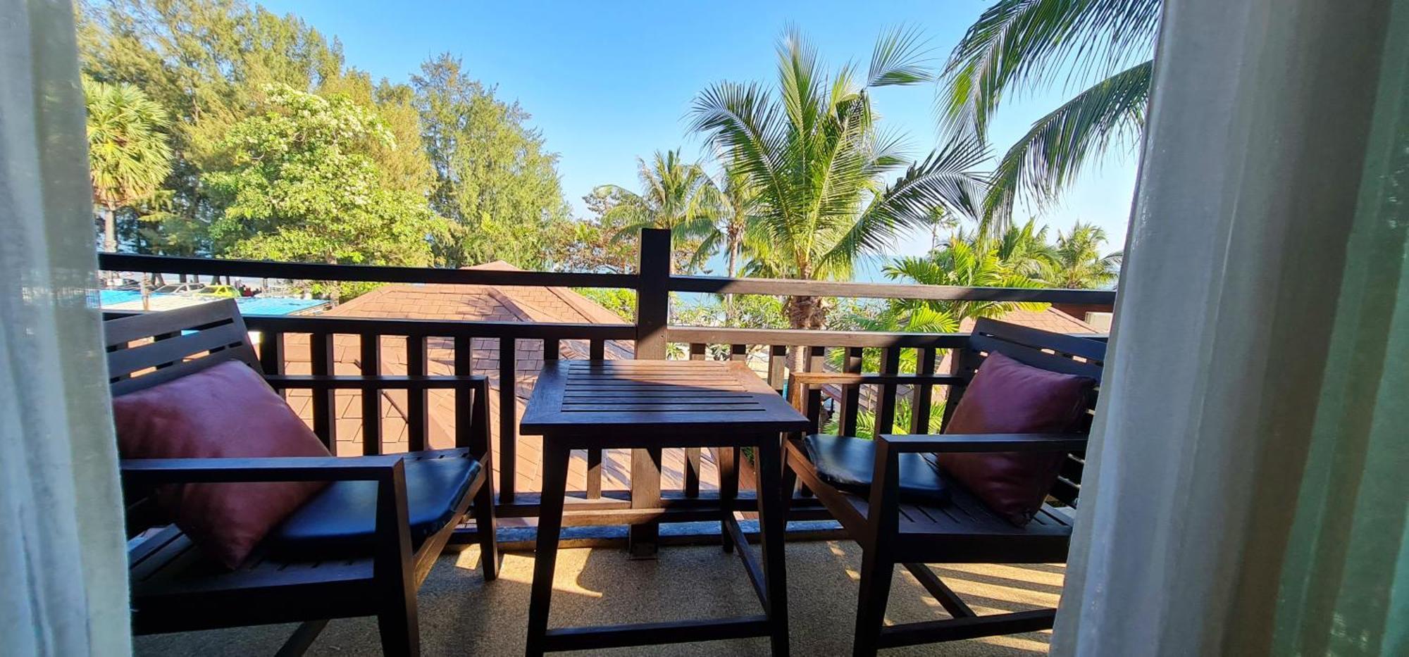 Chidlom Resort Haad Chao Samran Extérieur photo