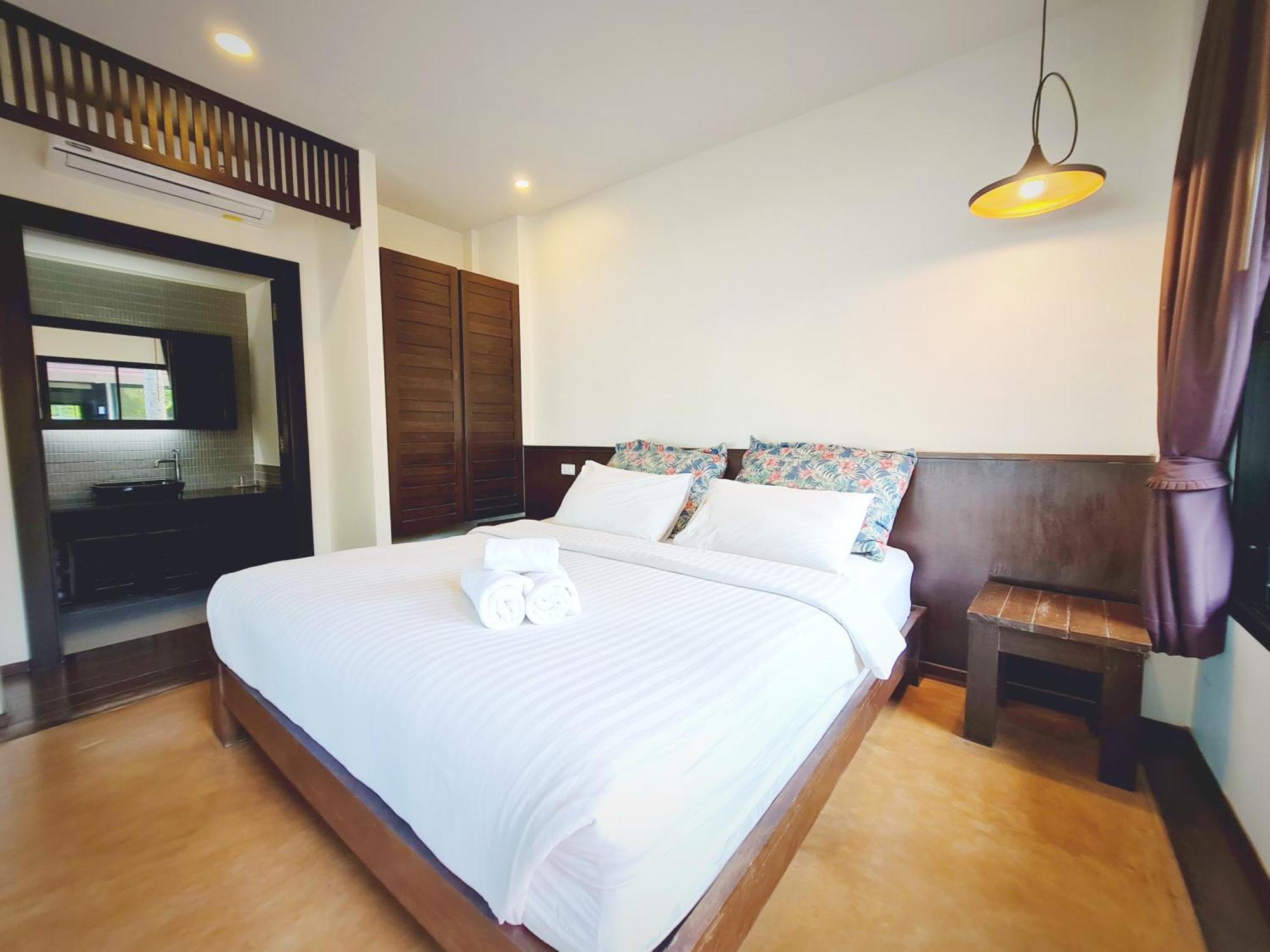 Chidlom Resort Haad Chao Samran Extérieur photo